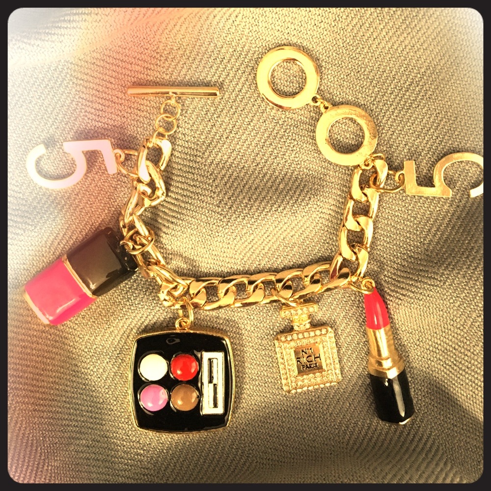 High Fashion Makeup charm bracelet